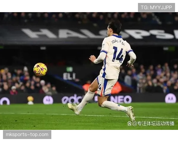 越位规则拆解：什么时候算越位，裁判如何精准判罚？